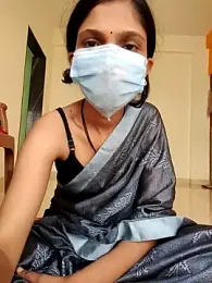 Shivani2002 webcam stripchat model stream image