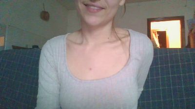 LittleKitty22 webcam model stream image