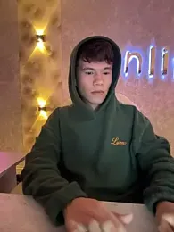 Logan_smith1 webcam stripchat model stream image