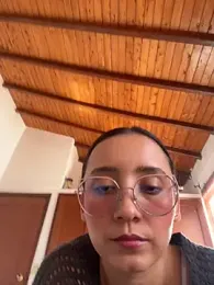 Kay_LustyWife webcam model stream image