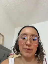 Kay_LustyWife webcam model stream image