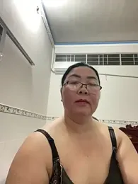 Alinat_ webcam model stream image