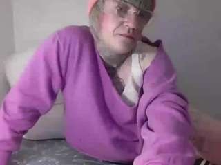 kinkyvirgin1312 webcam model stream image