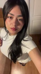 Dolc333 webcam model stream image