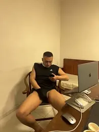 GoldLoge webcam model stream image