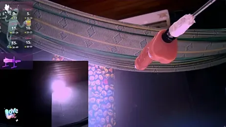 Nicolle_waterfalls webcam stripchat model stream image