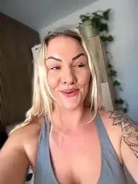 NastyMilf_ webcam model stream image