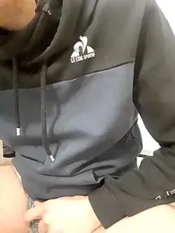 80julien webcam model stream image