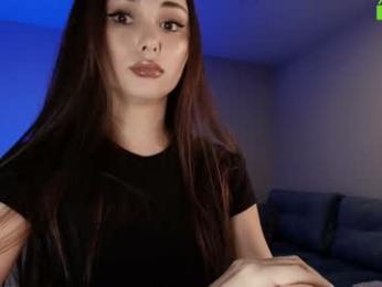 hollyextra webcam model stream image