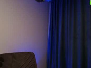 hollyextra webcam model stream image