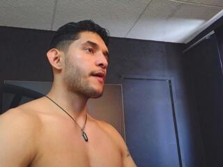 Richard Millerr webcam model stream image