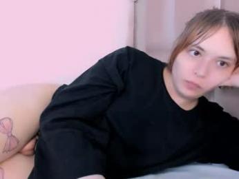 yomoyoo webcam model stream image