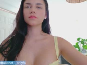 grettabenett_ webcam model stream image