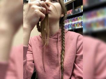Wild-catt webcam bongacams model stream image