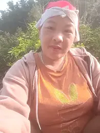 MinaYangon502 webcam model stream image