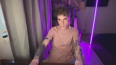 DaveSinner webcam model stream image