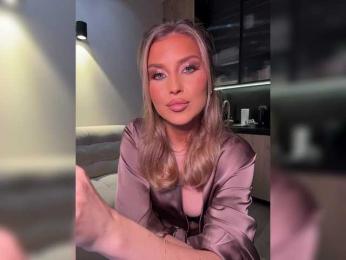 sweetpeach77 webcam model stream image