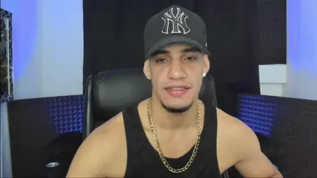 jhonnysnow17 webcam stripchat model stream image