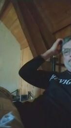 Verniante webcam model stream image