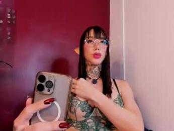 sweetkarinpaz webcam chaturbate model stream image