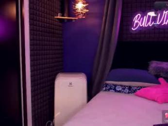 bull_vixen2001 webcam model stream image