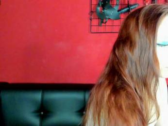 Lea-much webcam model stream image