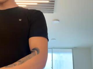 Walker Brown webcam flirt4free model stream image