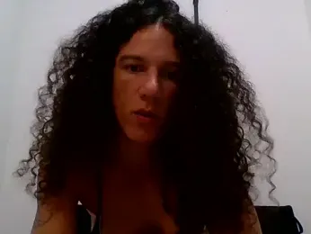 Solanjaaaa webcam model stream image