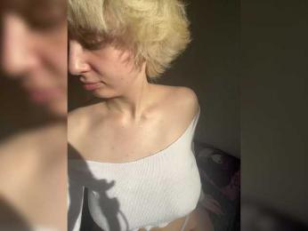 SativochkaMommy webcam model stream image
