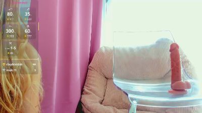 Mia__Milan webcam model stream image