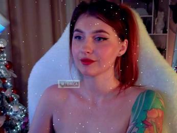 HoneyCherry webcam model stream image