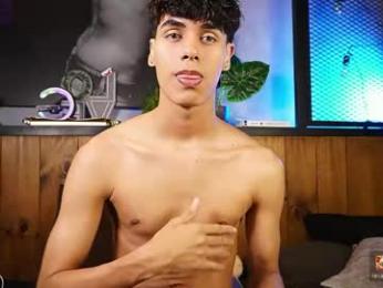 andrewortix webcam chaturbate model stream image
