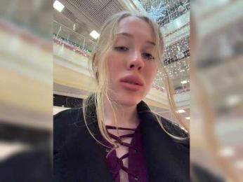 LiiBaby webcam bongacams model stream image