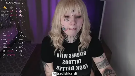 tradishka webcam model stream image