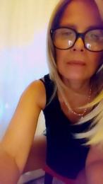 Calupink webcam model stream image