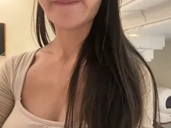 Bella-999 webcam model stream image