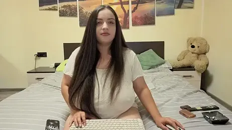 adelline webcam model stream image