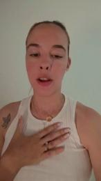 Damnquuen webcam model stream image