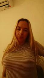 Damnquuen webcam model stream image