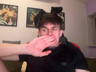 Charlton Lee webcam flirt4free model stream image