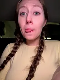 FroggyAnna webcam stripchat model stream image