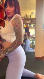 Dancing_w_Vale webcam cam4 model stream image