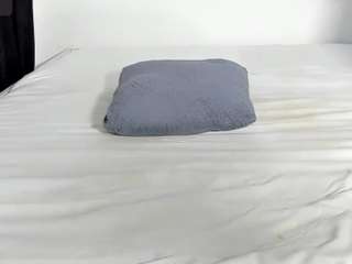 h0t-chocolate webcam model stream image