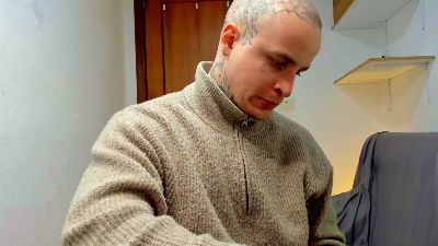 Layneinchains webcam model stream image