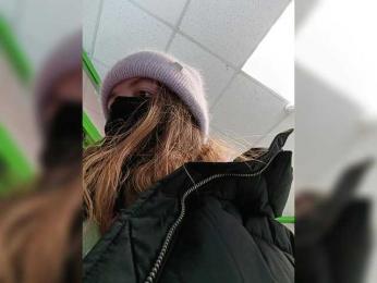 Angelia22 webcam model stream image