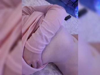 Angelia22 webcam bongacams model stream image