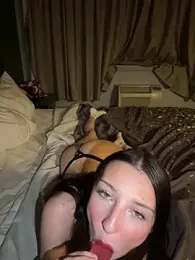 CheriOnTop webcam model stream image