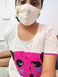 Your___Riya webcam model stream image