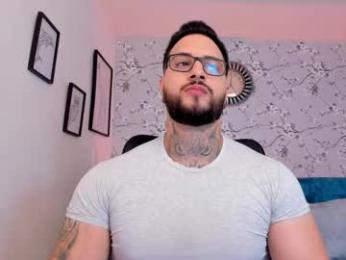 max_dic1 webcam model stream image