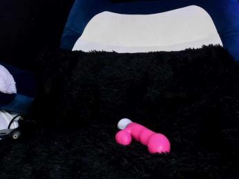 Katiehill webcam model stream image